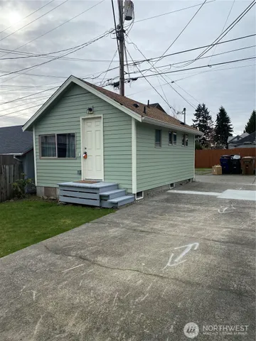 $649,000 | 3310 6th Avenue, Unit AC, Tacoma, WA 98406