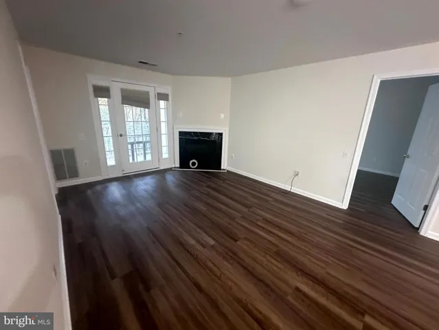 $2,250 | 18821 Sparkling Water Drive, Unit 103, Germantown, MD 20874