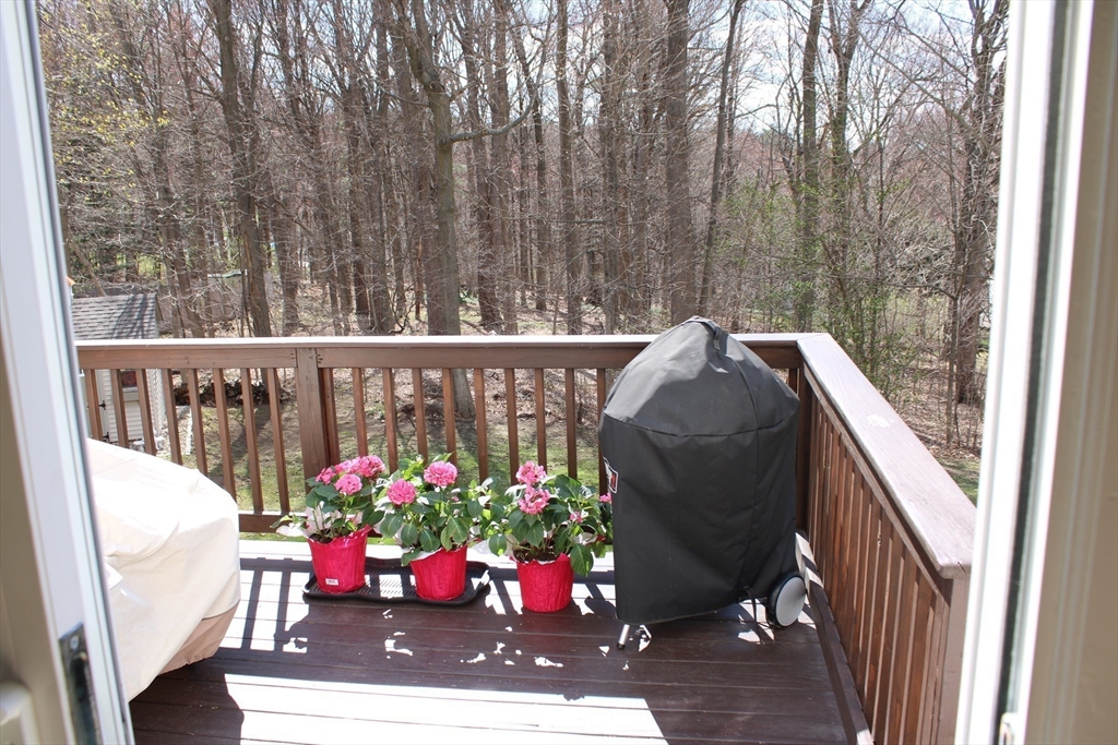 2026 Parker Street Springfield, MA 01128 - Photo 27 of 29