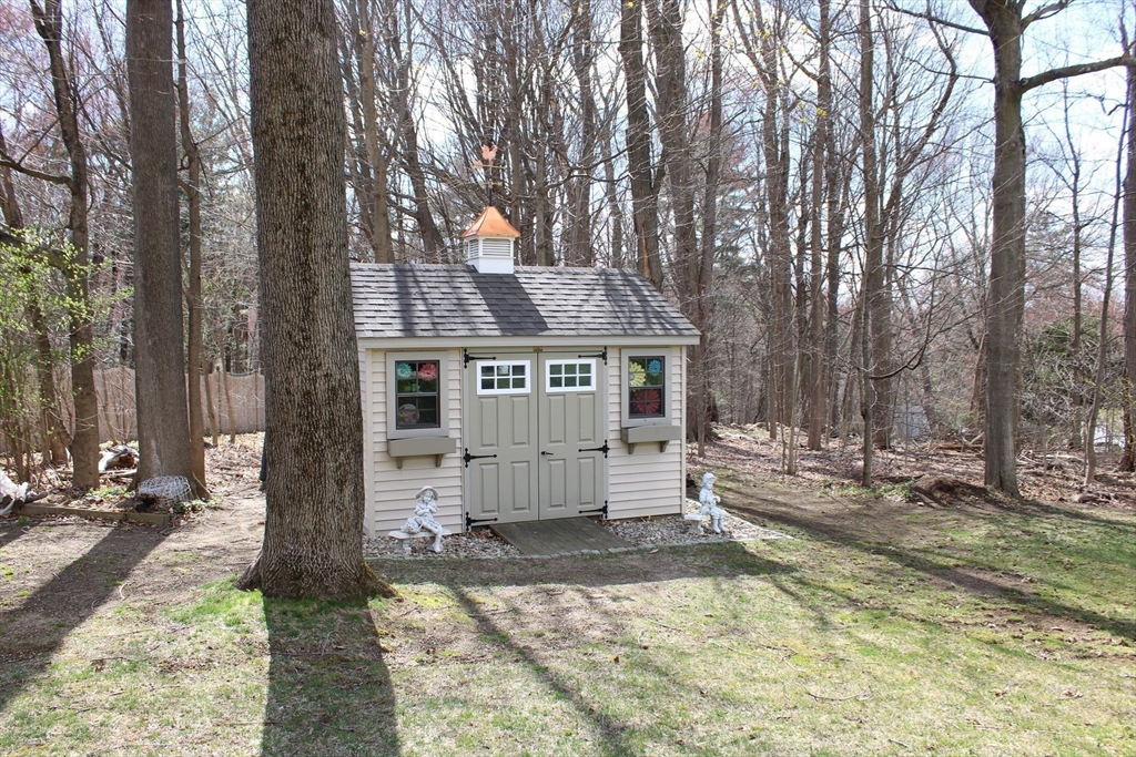 2026 Parker Street Springfield, MA 01128 - Photo 29 of 29