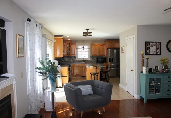 $489,900 | 2026 Parker Street, Springfield, MA 01128