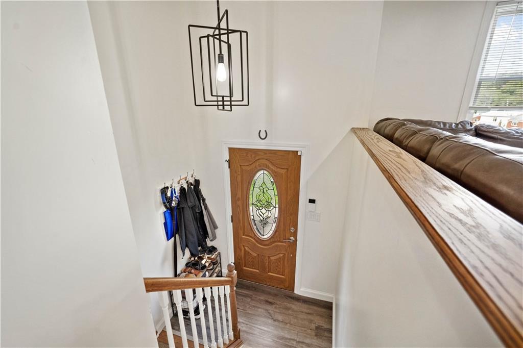 3 Quail Hill Road Pittsburgh, PA 15214 - Photo 3 of 18 Gallery Image 3