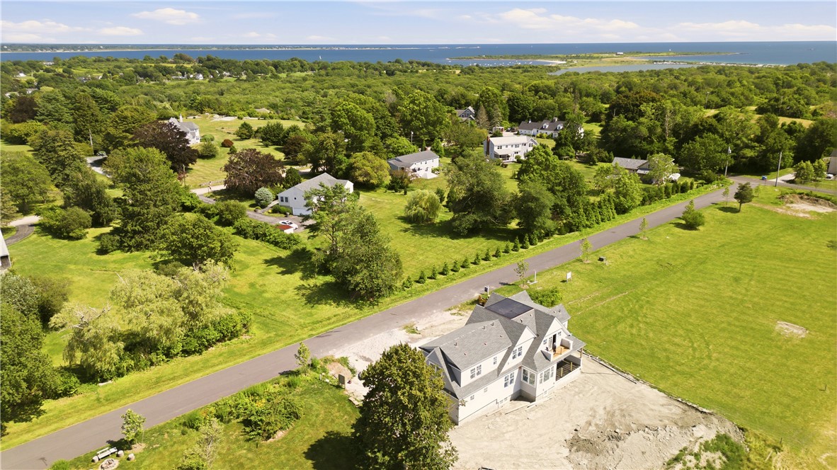 11 Saltwood Farm Road Middletown, RI 02842 - Photo 9 of 15 Gallery Image 9