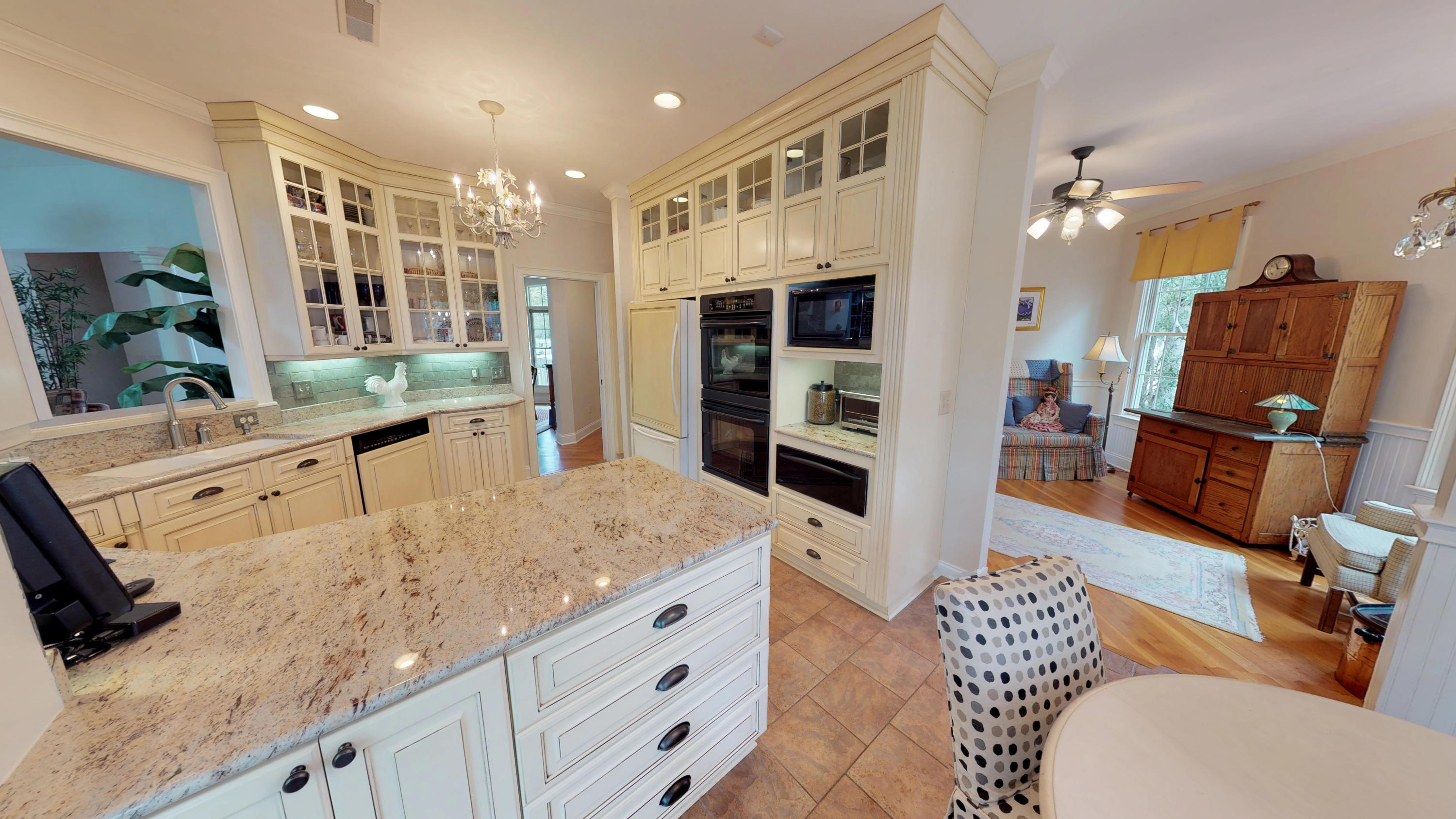 1684 Sewee Fort Road Mount Pleasant, SC 29466 - Photo 29 of 100 Main Kitchen