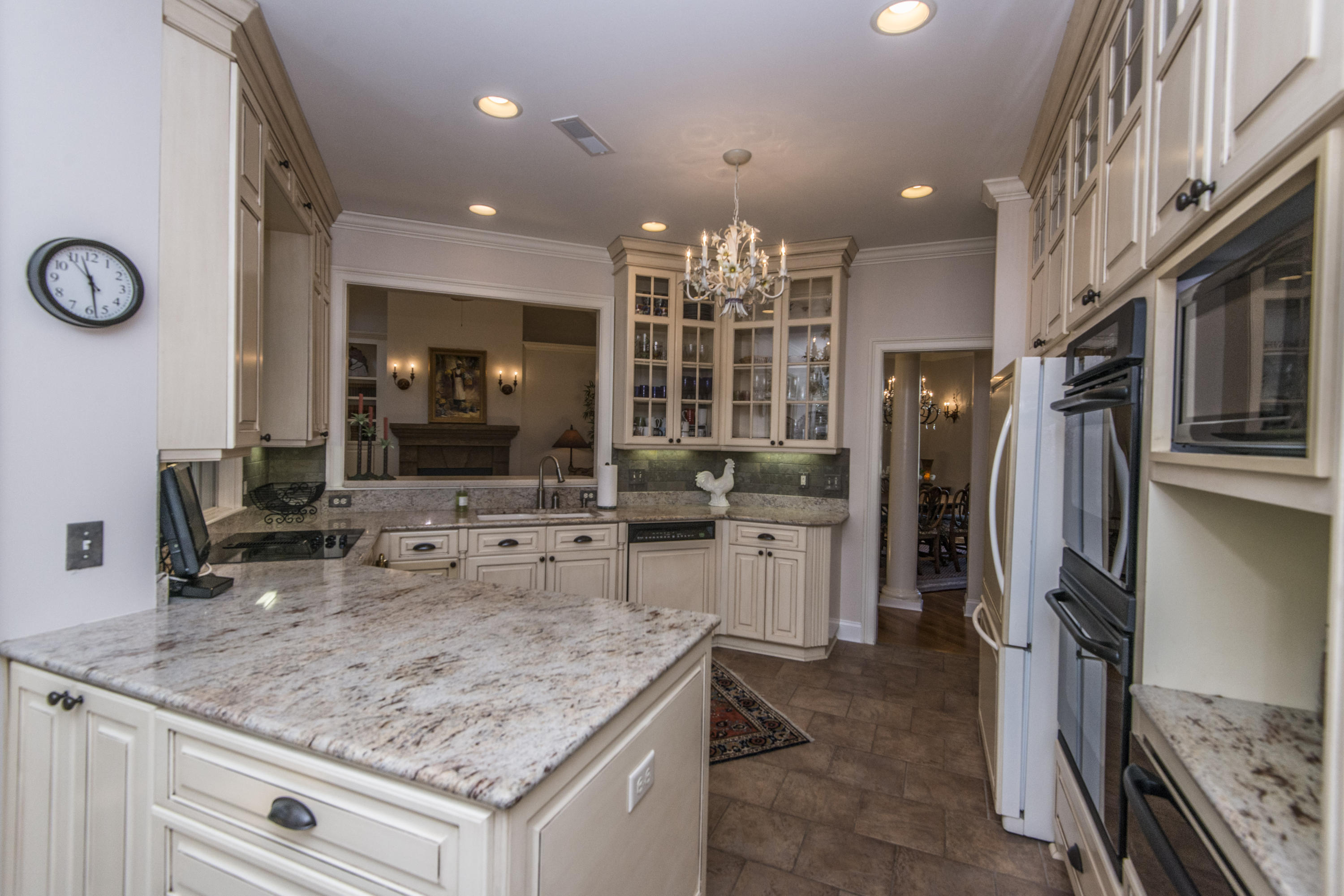 1684 Sewee Fort Road Mount Pleasant, SC 29466 - Photo 31 of 100 Main Kitchen
