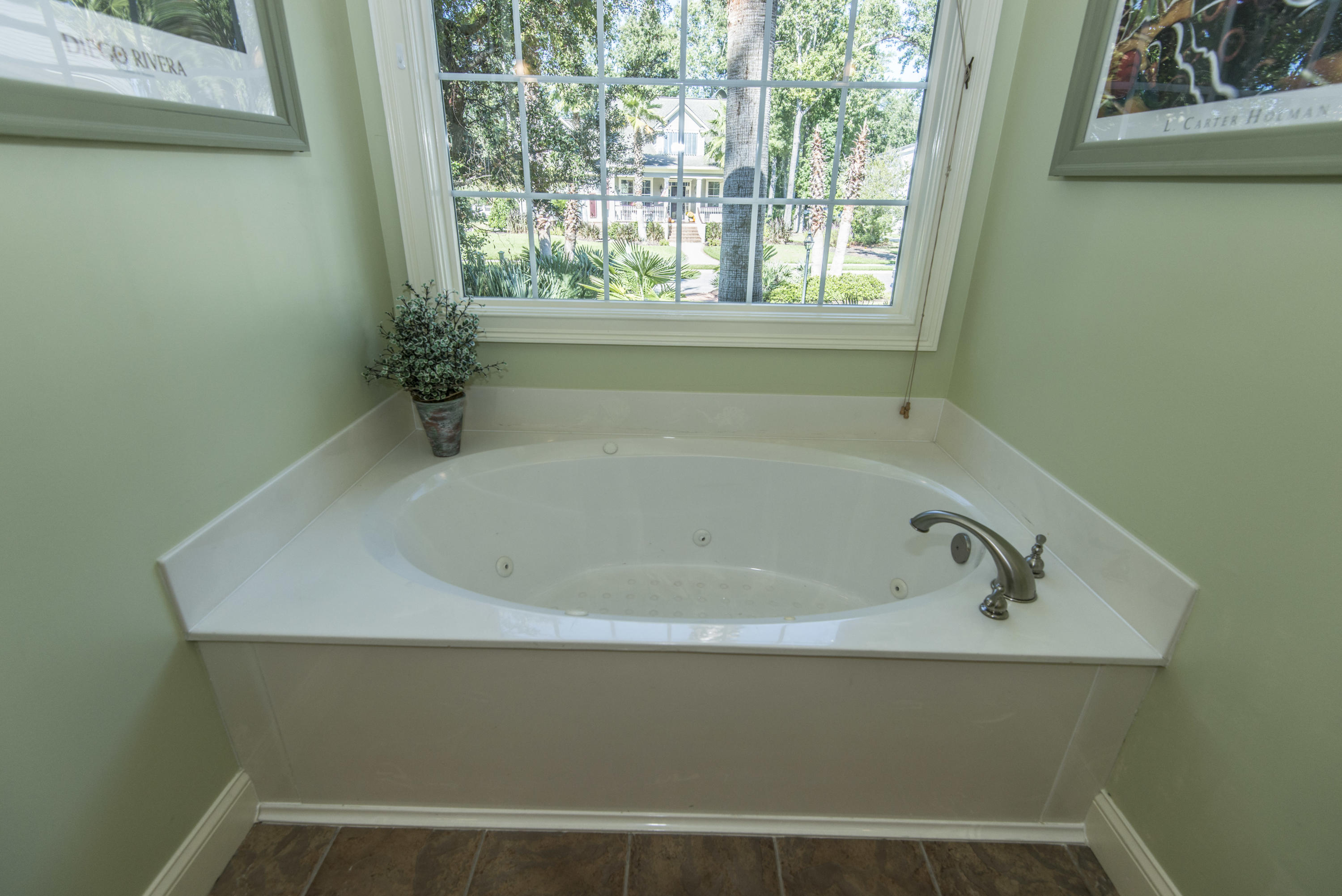 1684 Sewee Fort Road Mount Pleasant, SC 29466 - Photo 59 of 100 Master Bathroom