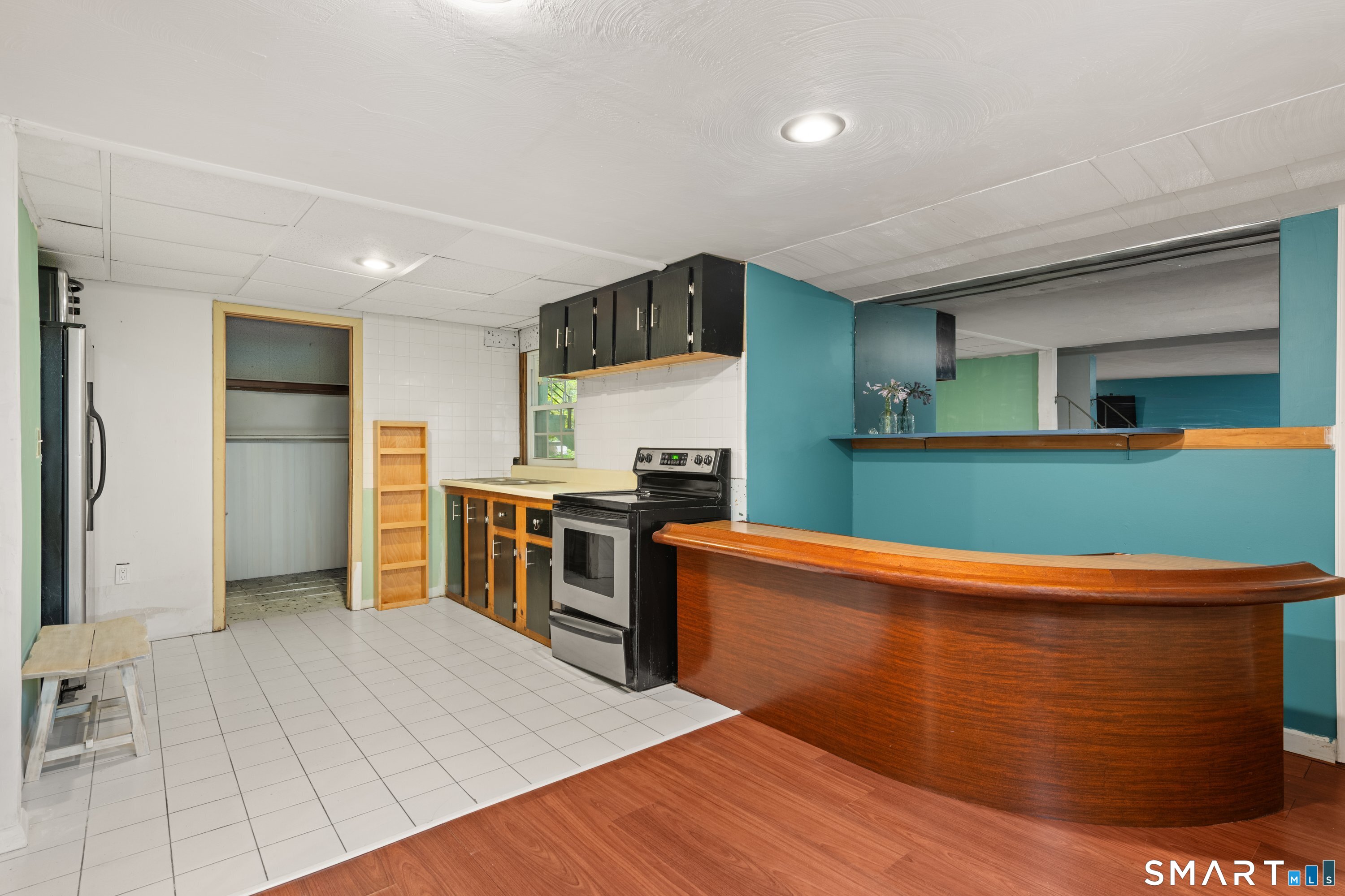 90 Meadowlawn Road Stratford, CT 06614 - Photo 31 of 40 Gallery Image 31