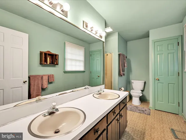 $425,900 | 618 West 3rd Avenue, Lititz, PA 17543