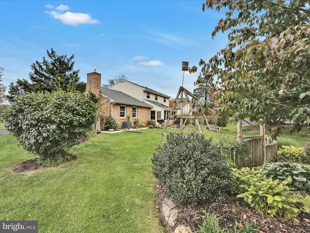 $425,900 | 618 West 3rd Avenue, Lititz, PA 17543