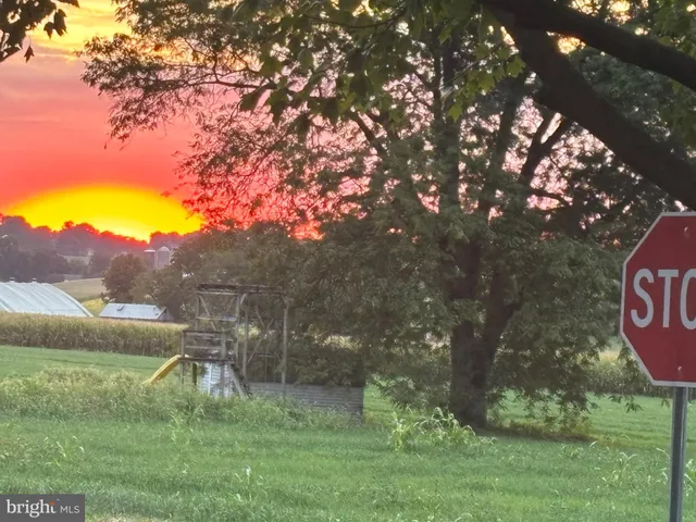 $425,900 | 618 West 3rd Avenue, Lititz, PA 17543