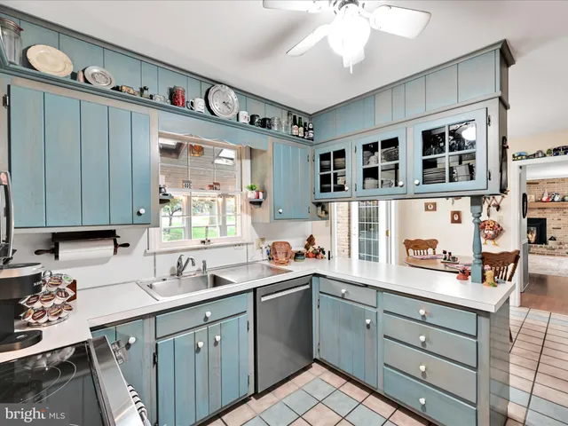 $425,900 | 618 West 3rd Avenue, Lititz, PA 17543