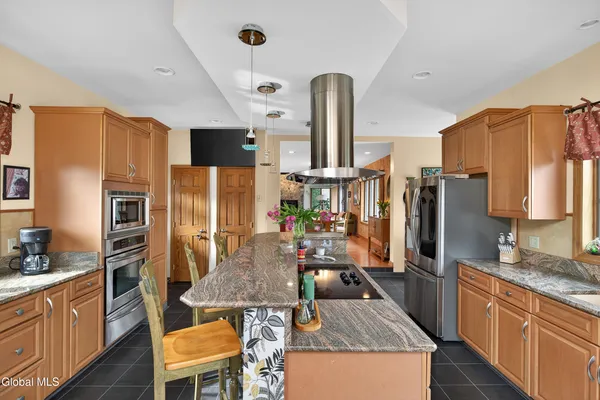 $639,900 | 499 Miller Road, Clifton Park, NY 12065