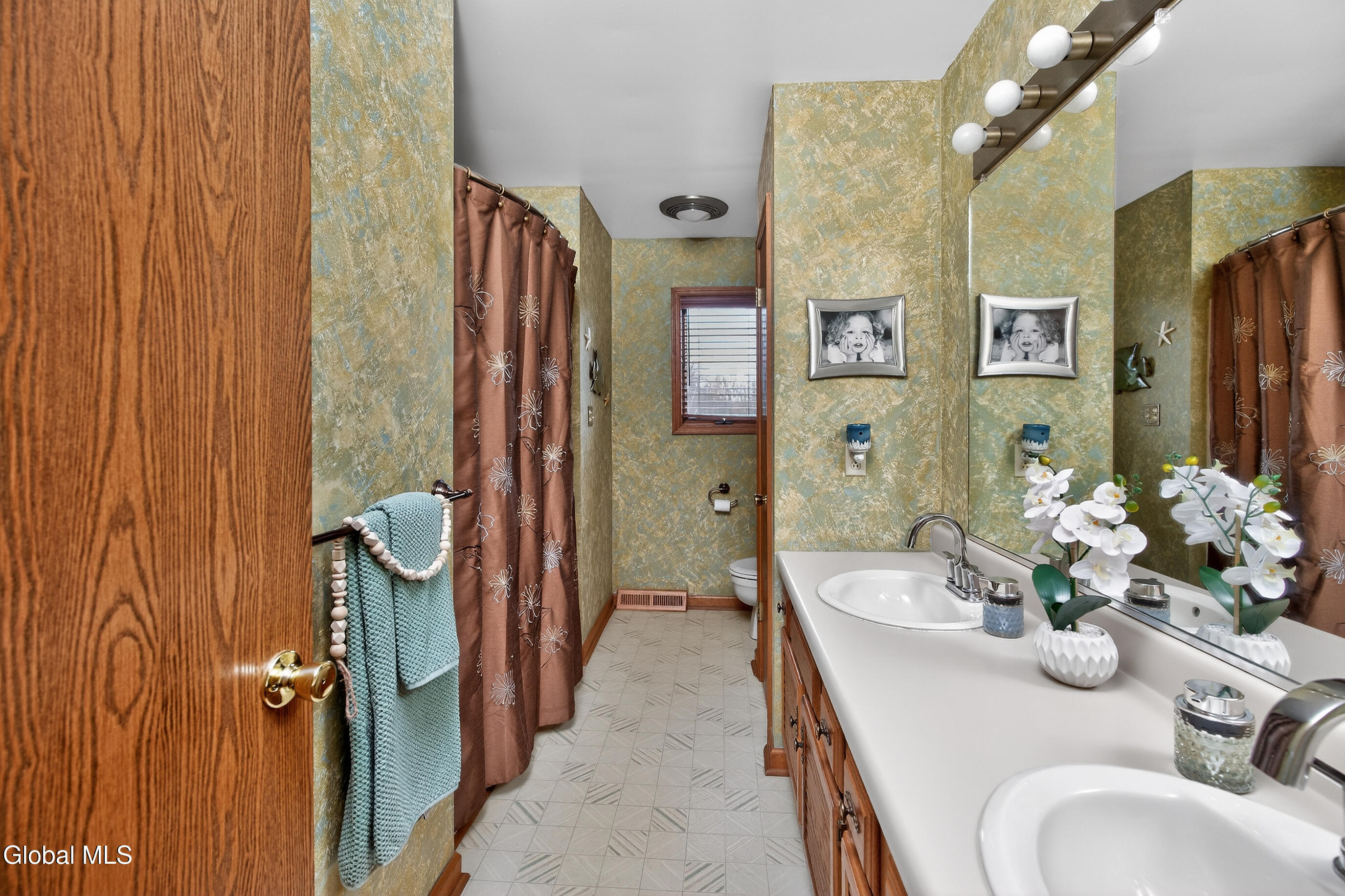 499 Miller Road Clifton Park, NY 12065 - Photo 43 of 72 050-499-Miller-Road-Clifton-Park-NY-1206