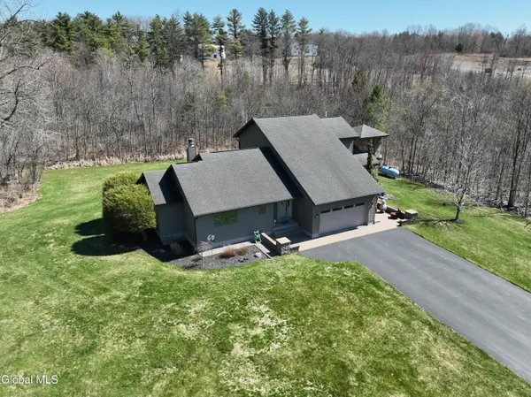 $639,900 | 499 Miller Road, Clifton Park, NY 12065