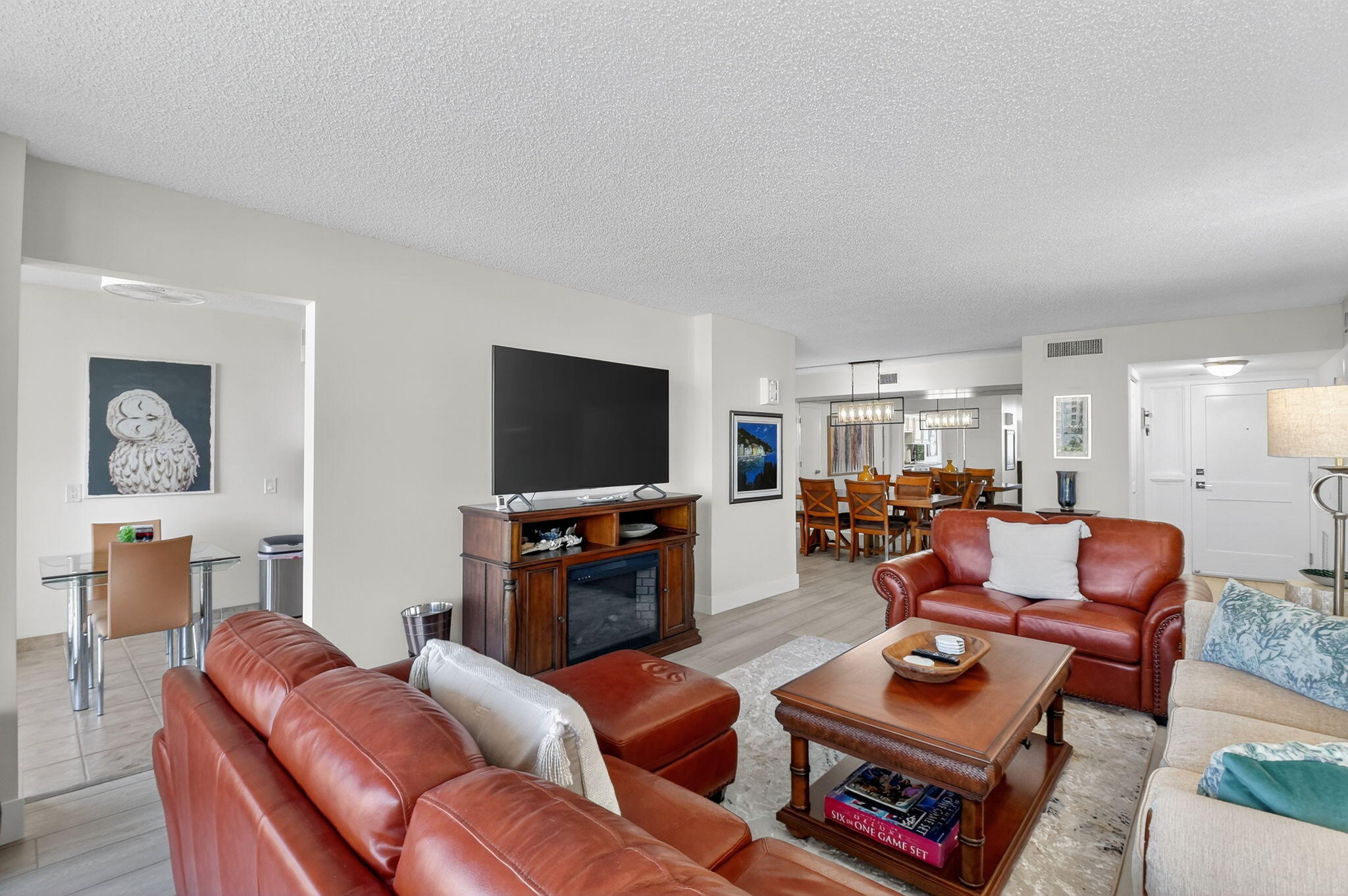 3400 North Ocean Drive, Unit 405 Riviera Beach, FL 33404 - Photo 8 of 58 7-web-or-mls-034_DSC_3877
