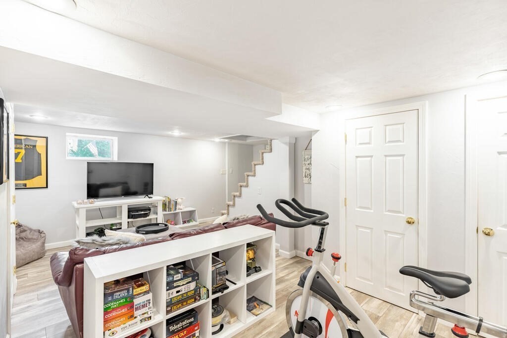 20 Juliette Road Saugus, MA 01906 - Photo 19 of 29 Gallery Image 19