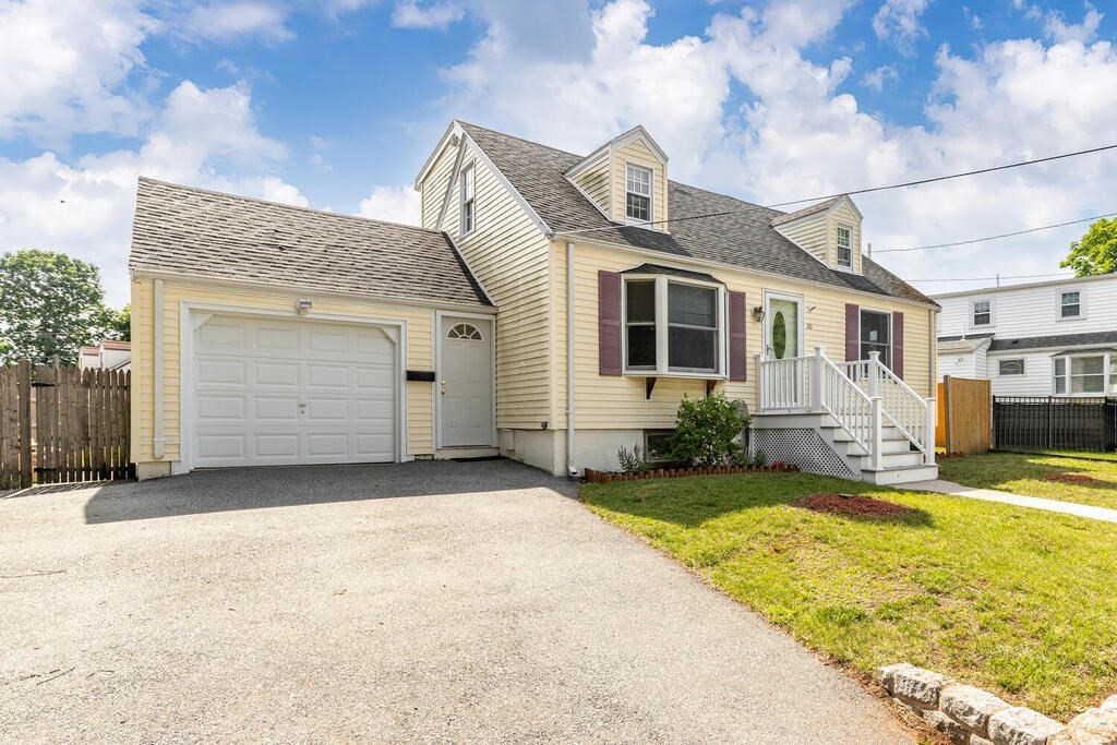 20 Juliette Road Saugus, MA 01906 - Photo 2 of 29 Gallery Image 2