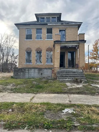 $24,900 | 9821 McQuade Street, Detroit, MI 48206