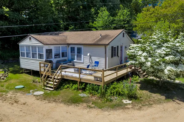 $240,000 | 6 Roberts Park Road, Holland, MA 01521