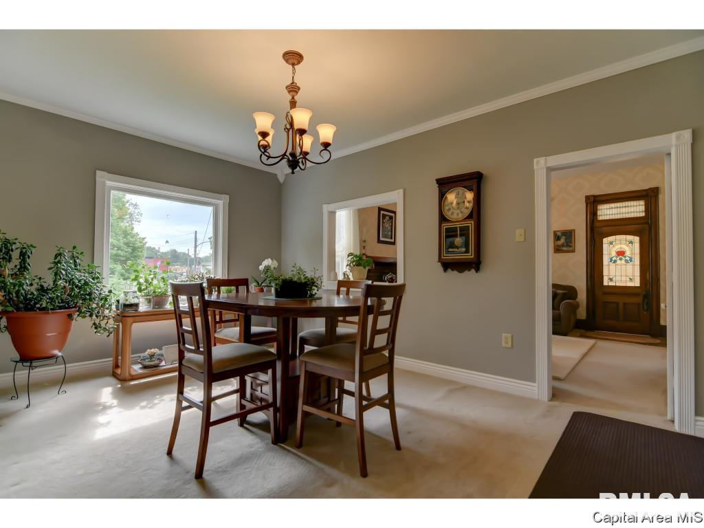 109 West Jackson Street Athens, IL 62613 - Photo 13 of 36 Gallery Image 13