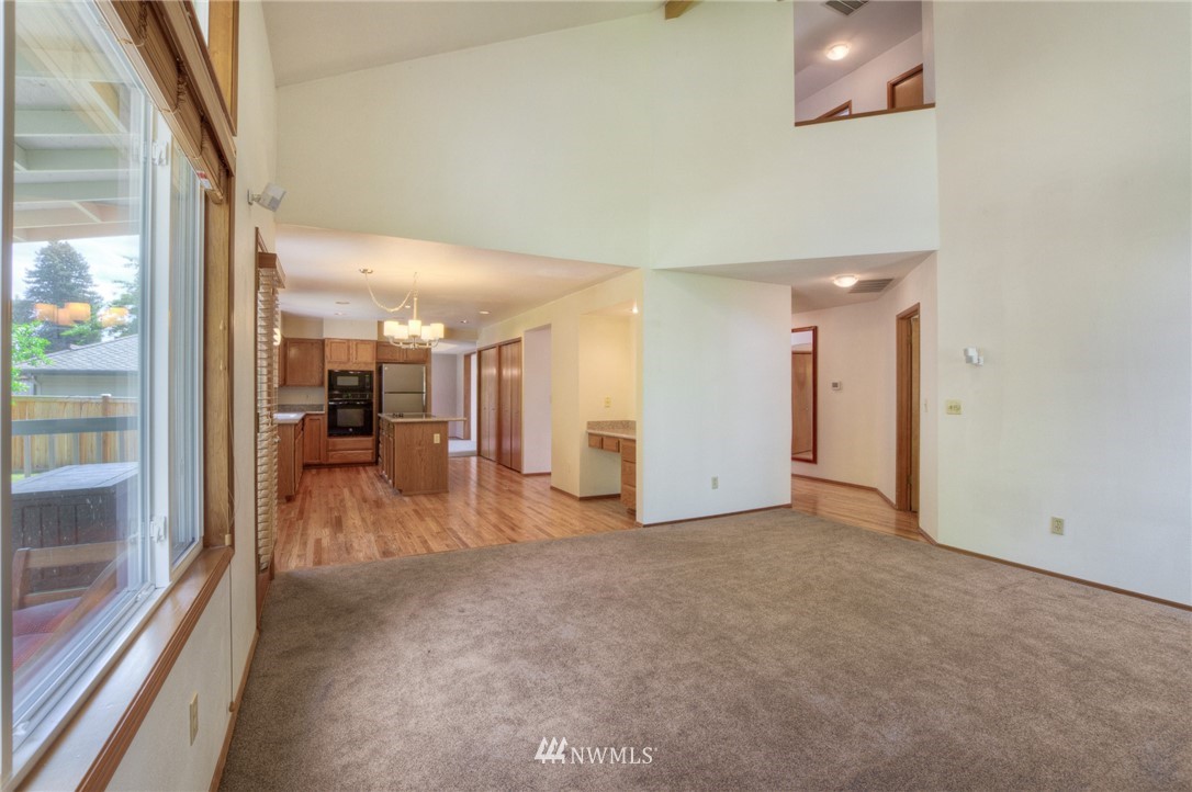 19108 104th Place Southeast Renton, WA 98055 - Photo 14 of 25 Gallery Image 14