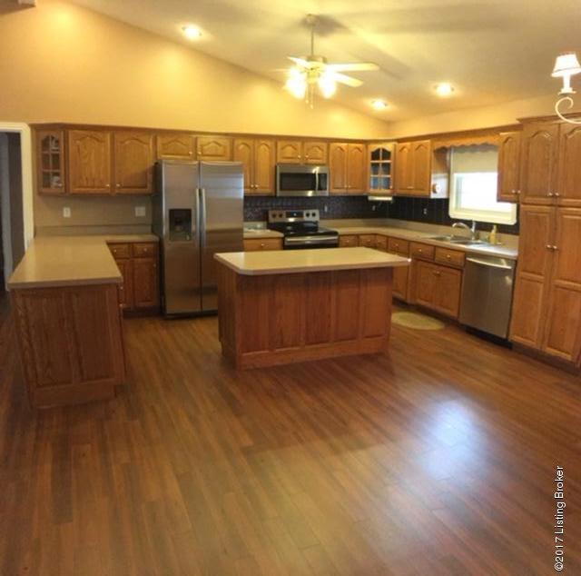 4825 Old State Road Brandenburg, KY 40108 - Photo 2 of 17 IMG_3493