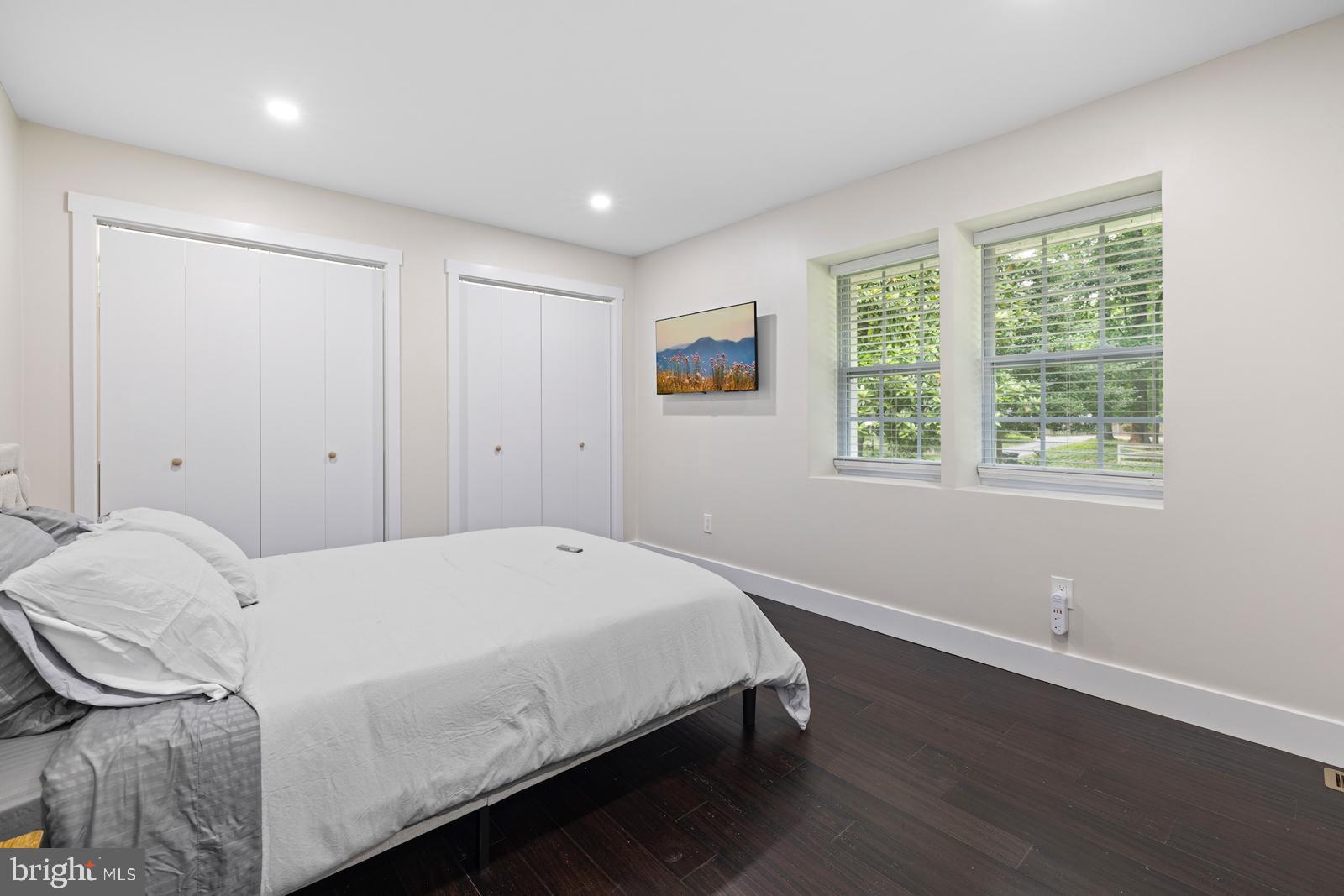 4300 Oaktree Road Rockville, MD 20853 - Photo 19 of 32