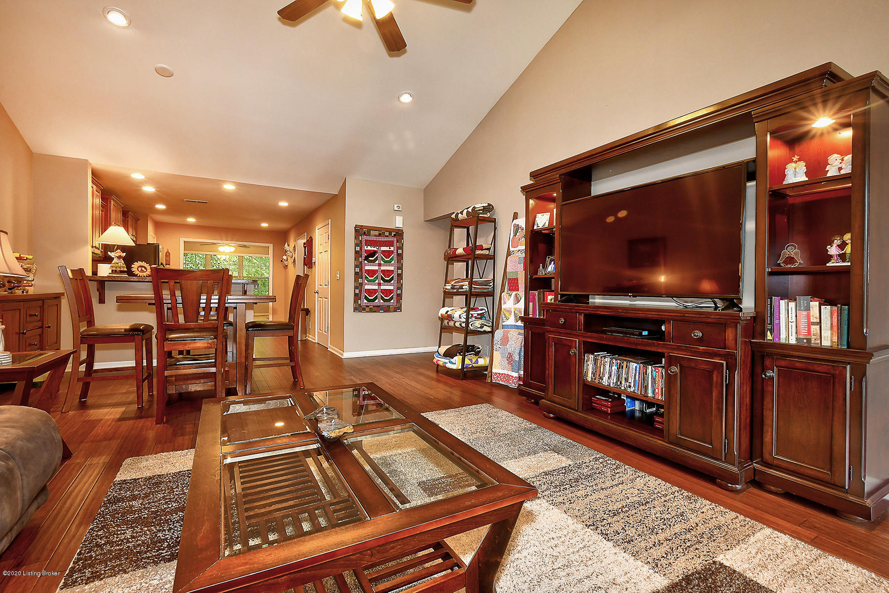6709 Renate Road Louisville, KY 40291 - Photo 5 of 21 Renate 0005