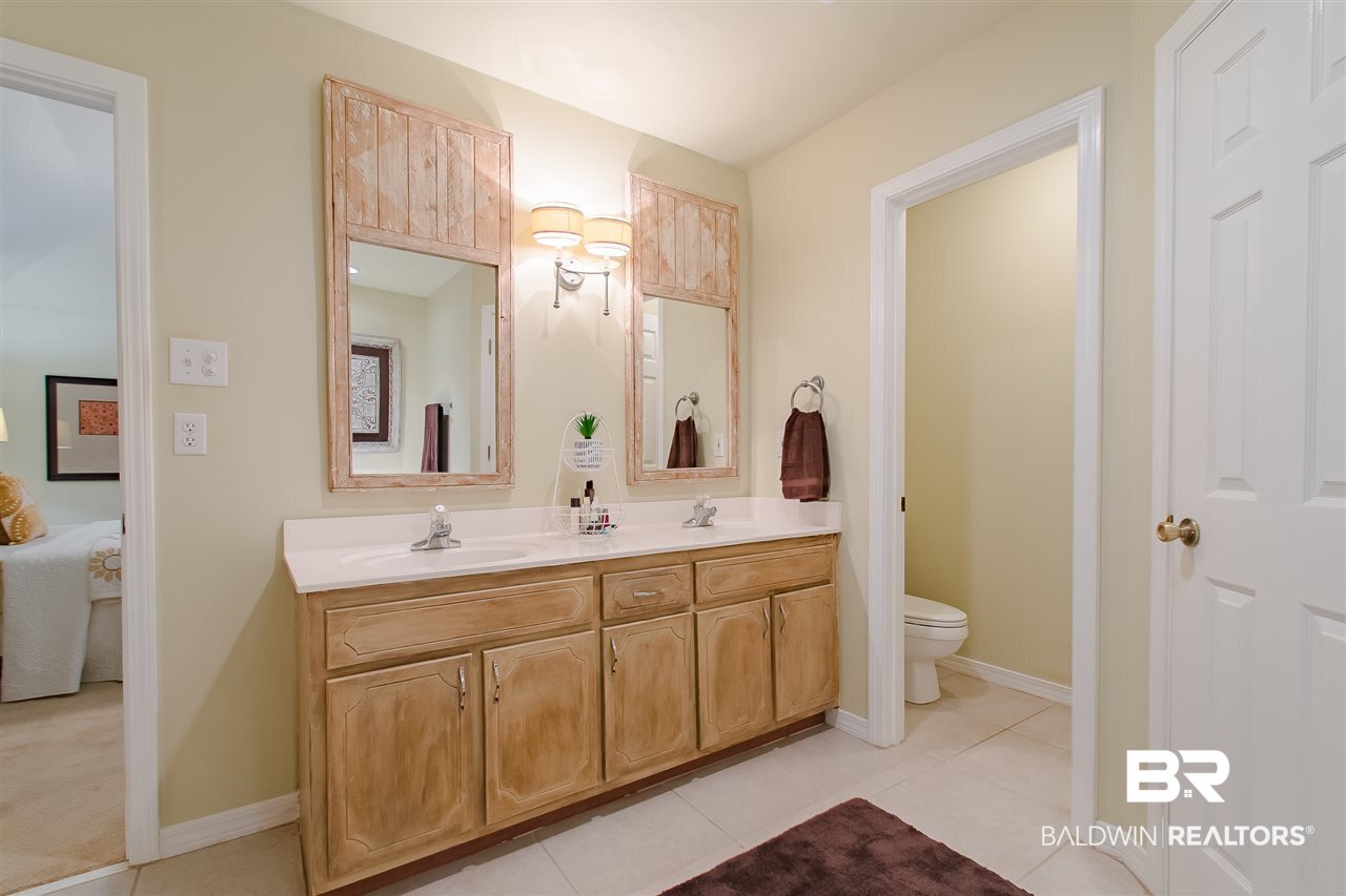 1401 North Alston Street Foley, AL 36535 - Photo 21 of 43 Master Bathroom
