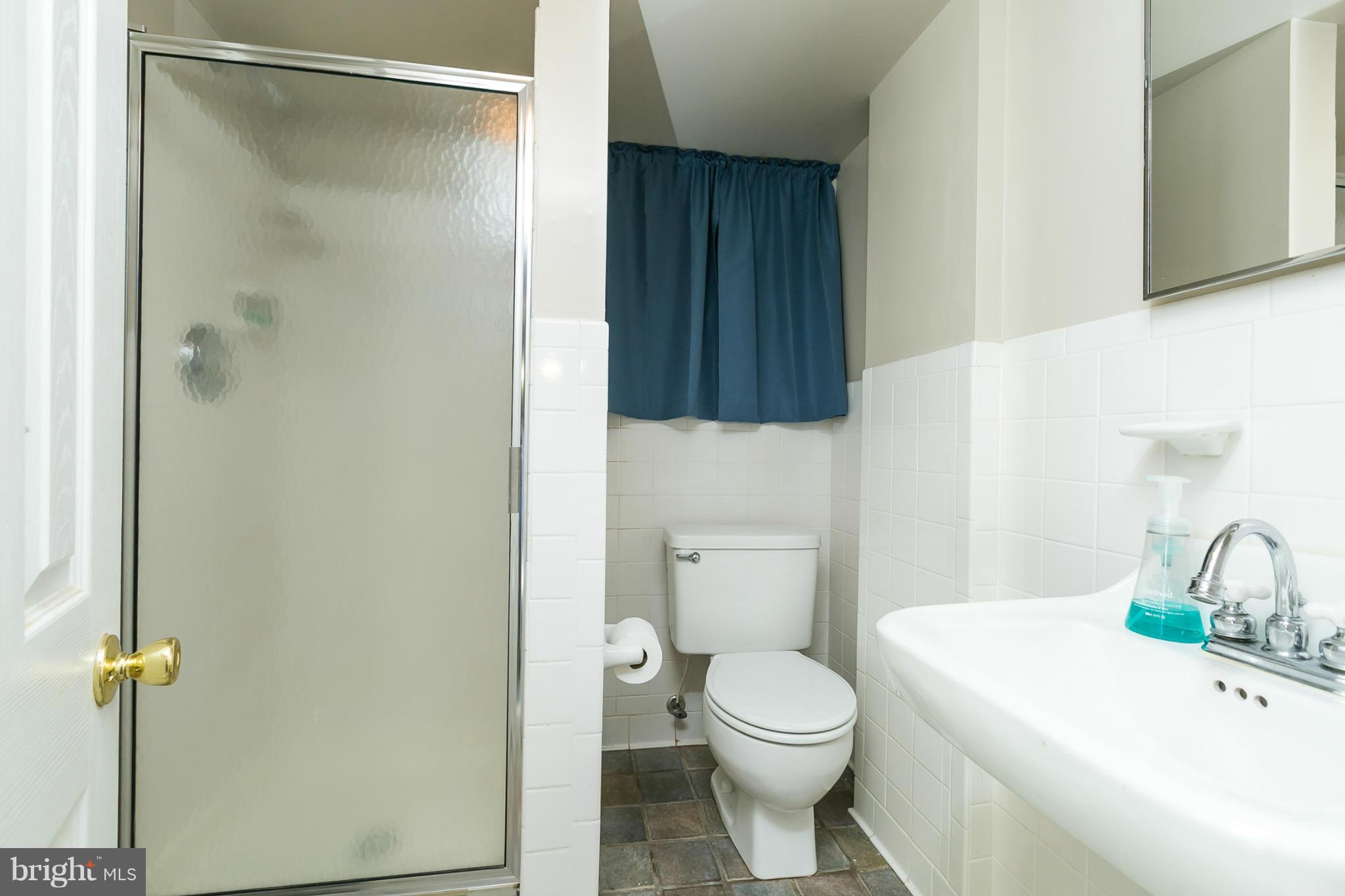 315 Tunbridge Road Baltimore, MD 21212 - Photo 27 of 30 Bath