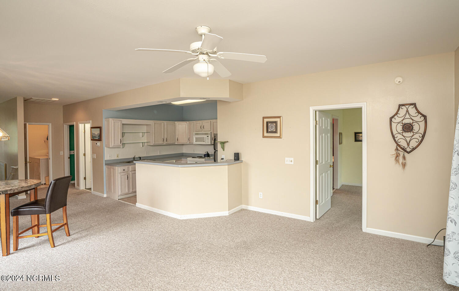 102 Rice Mill Circle, Unit 4 Sunset Beach, NC 28468 - Photo 8 of 41 Living Room