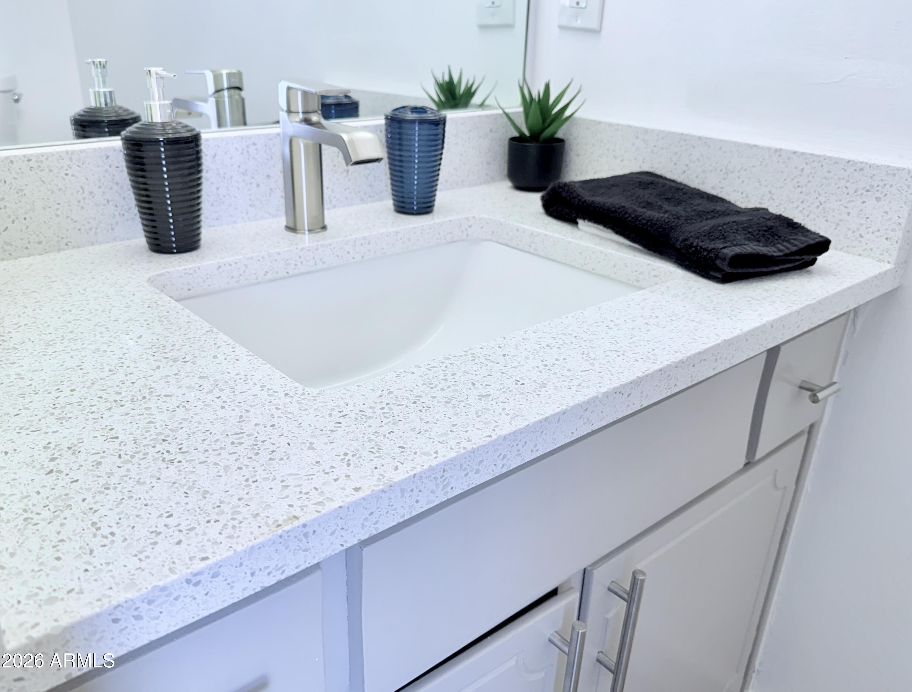 1707 West Marlette Avenue Phoenix, AZ 85015 - Photo 15 of 35 Half Bath 2