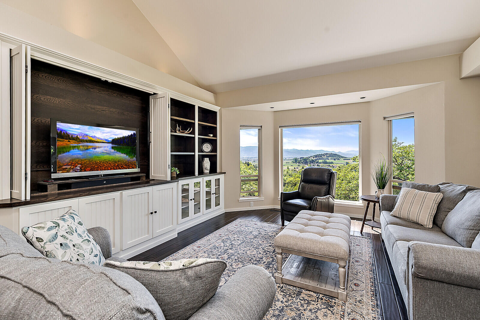 3800 Devils Garden Road Medford, OR 97504 - Photo 13 of 75 Gallery Image 13