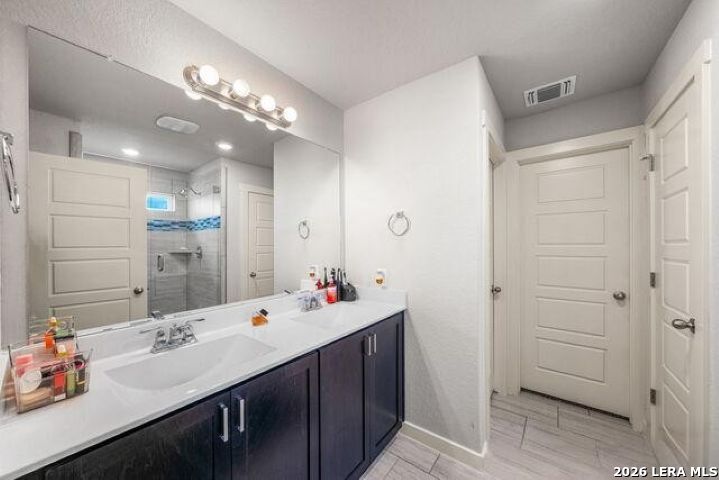 12931 Jeff Ranch San Antonio, TX 78245 - Photo 13 of 24