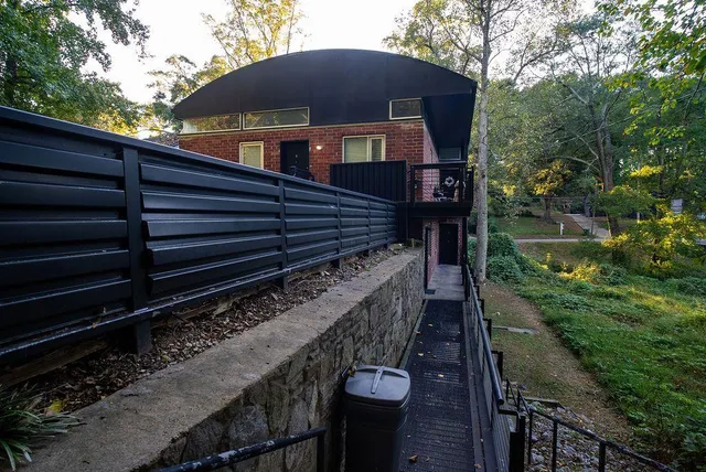 $1,399 | 15 Burbank Drive Southwest, Unit 4, Atlanta, GA 30314