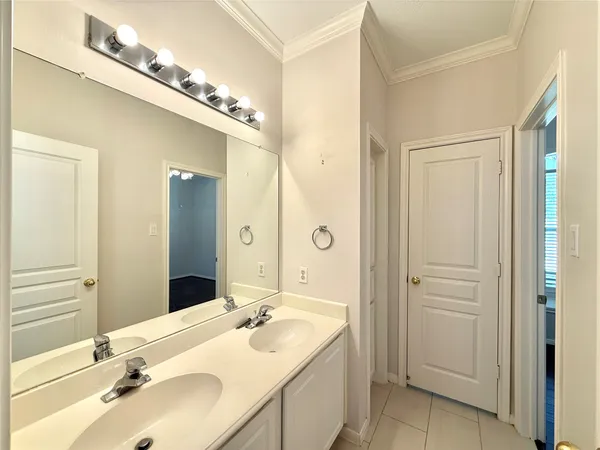 $2,480 | 12023 Flamingo Lakes Court, Houston, TX 77065