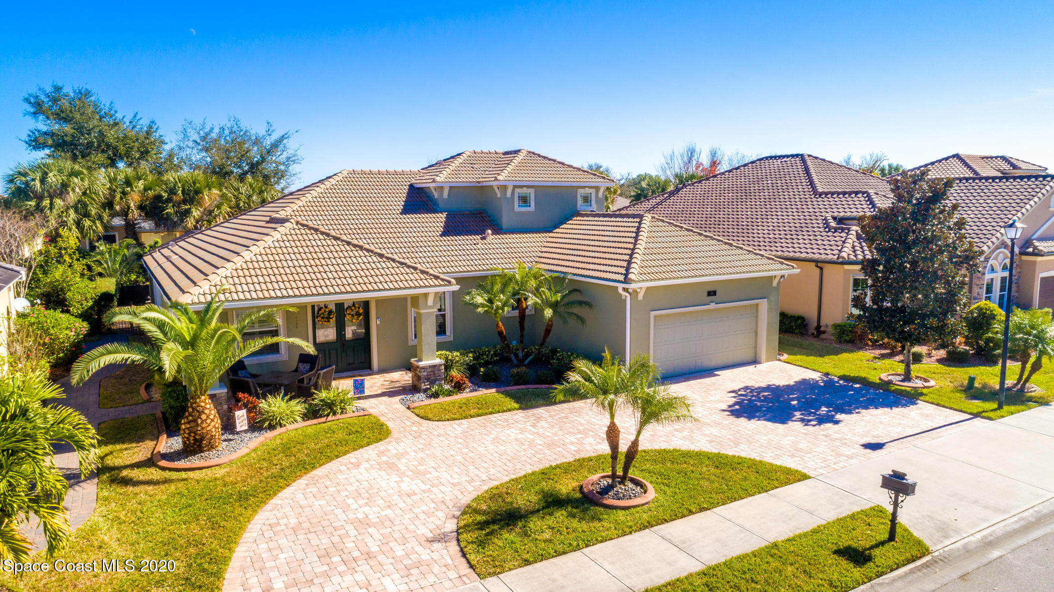 1162 Tralee Bay Avenue Melbourne, FL 32940 - Photo 2 of 34 Beautiful landscaping