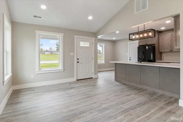 $214,900 | 502 Leahey St Union, Union City, IN 47390