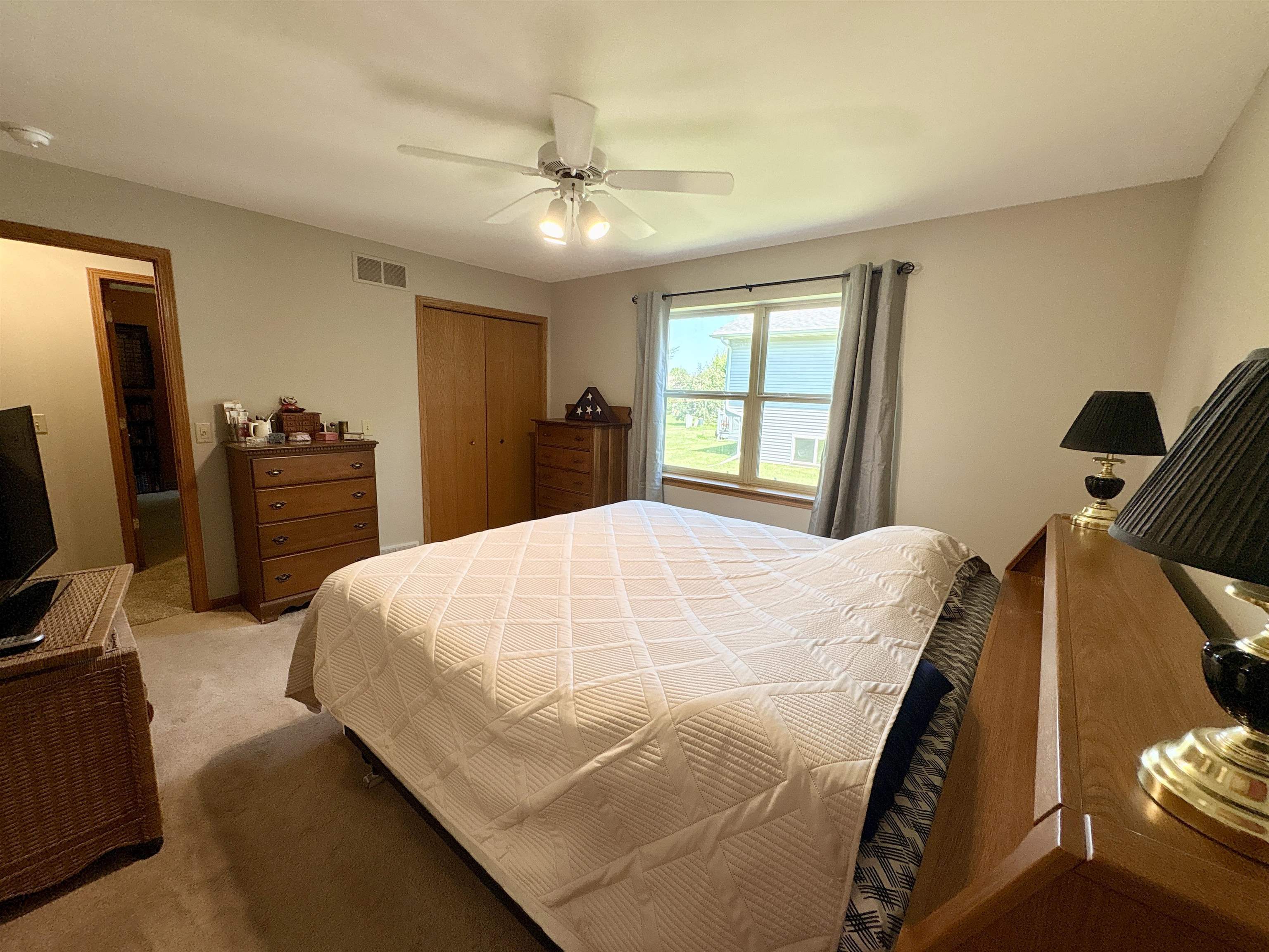 1340 Prairie Rose Drive Sun Prairie, WI 53590 - Photo 14 of 39