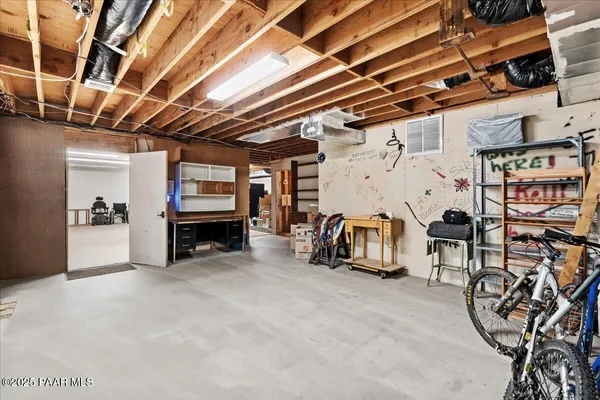 a view of work space with furniture