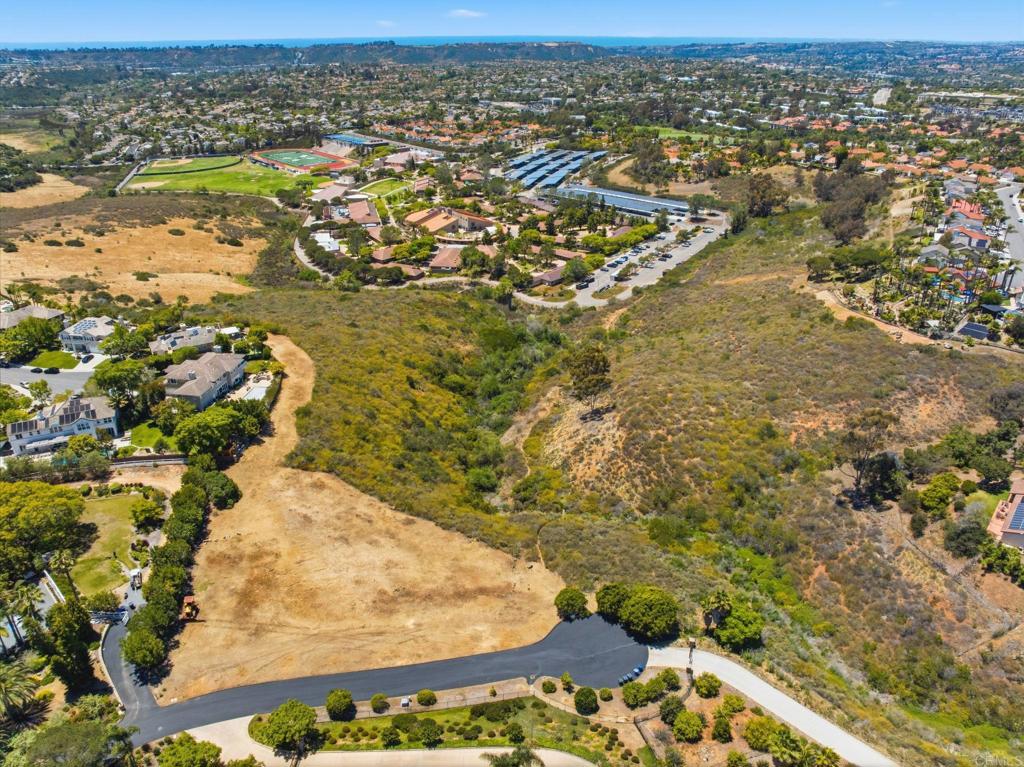 2901 Wishbone Way Encinitas, CA 92024 - Photo 7 of 22