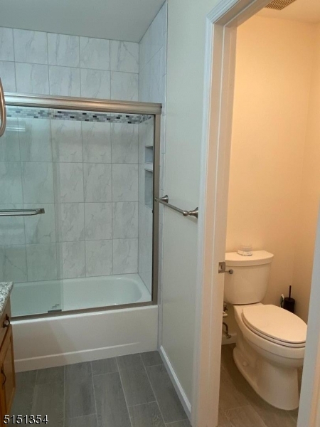 8 Dunbar Court, Unit 8 Bedminster, NJ 07921 - Photo 10 of 20