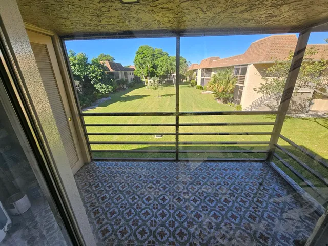 $2,100 | 1301 Northwest 12th Avenue, Unit 415A, Boca Raton, FL 33486