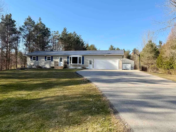 $379,900 | 6634 Lower Road, Sobieski, WI 54171