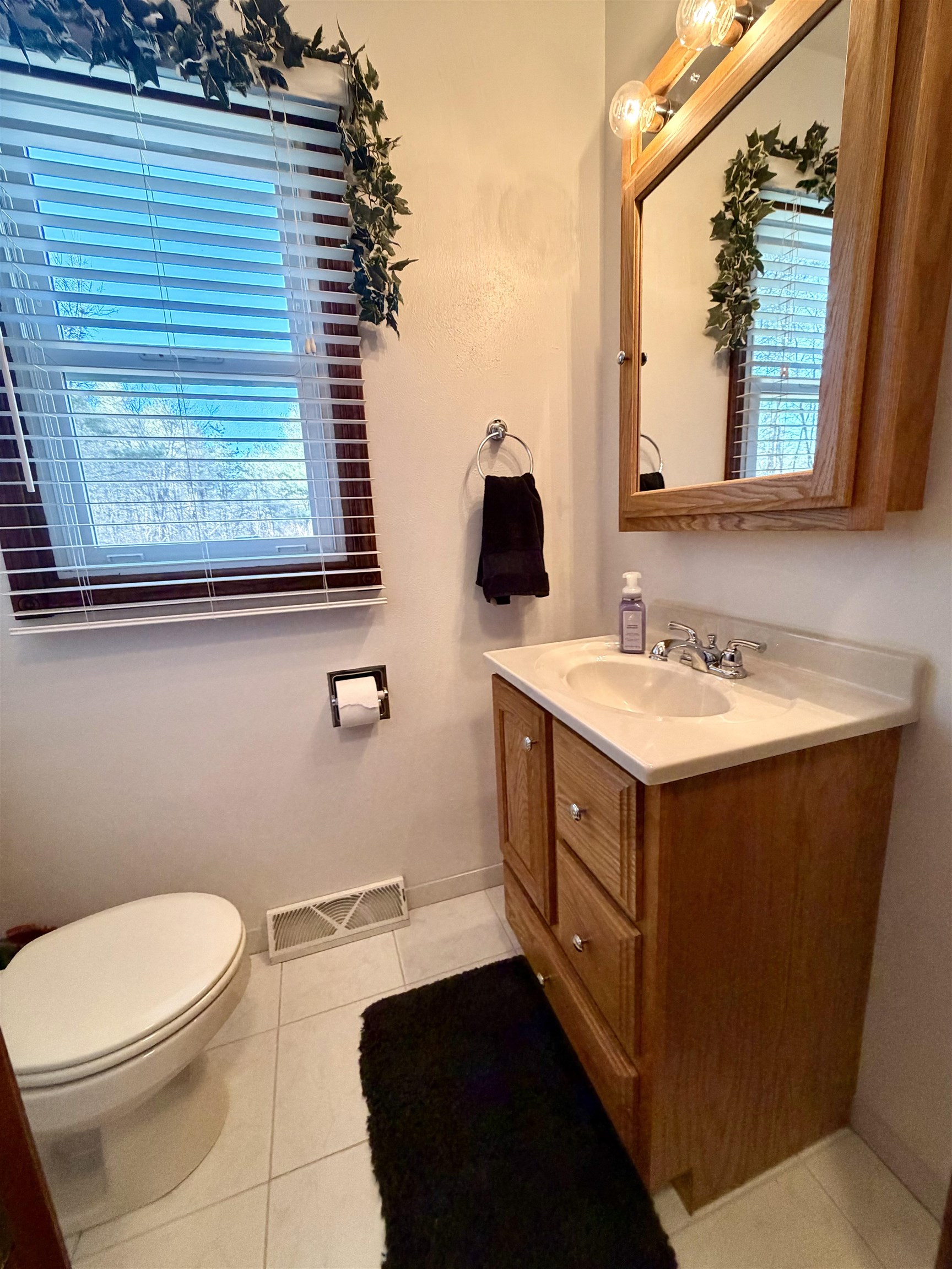 6634 Lower Road Sobieski, WI 54171 - Photo 17 of 42