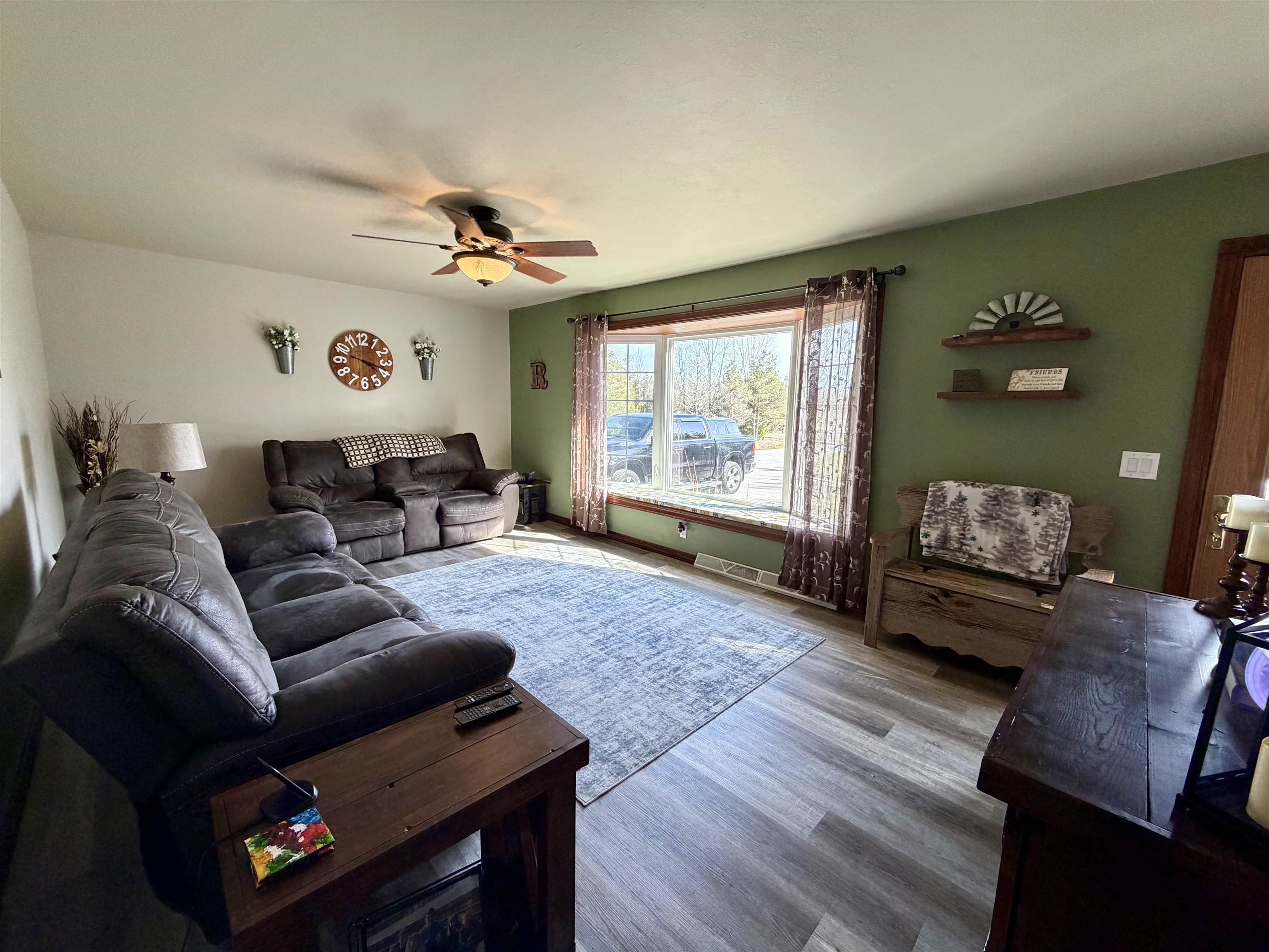 6634 Lower Road Sobieski, WI 54171 - Photo 7 of 42