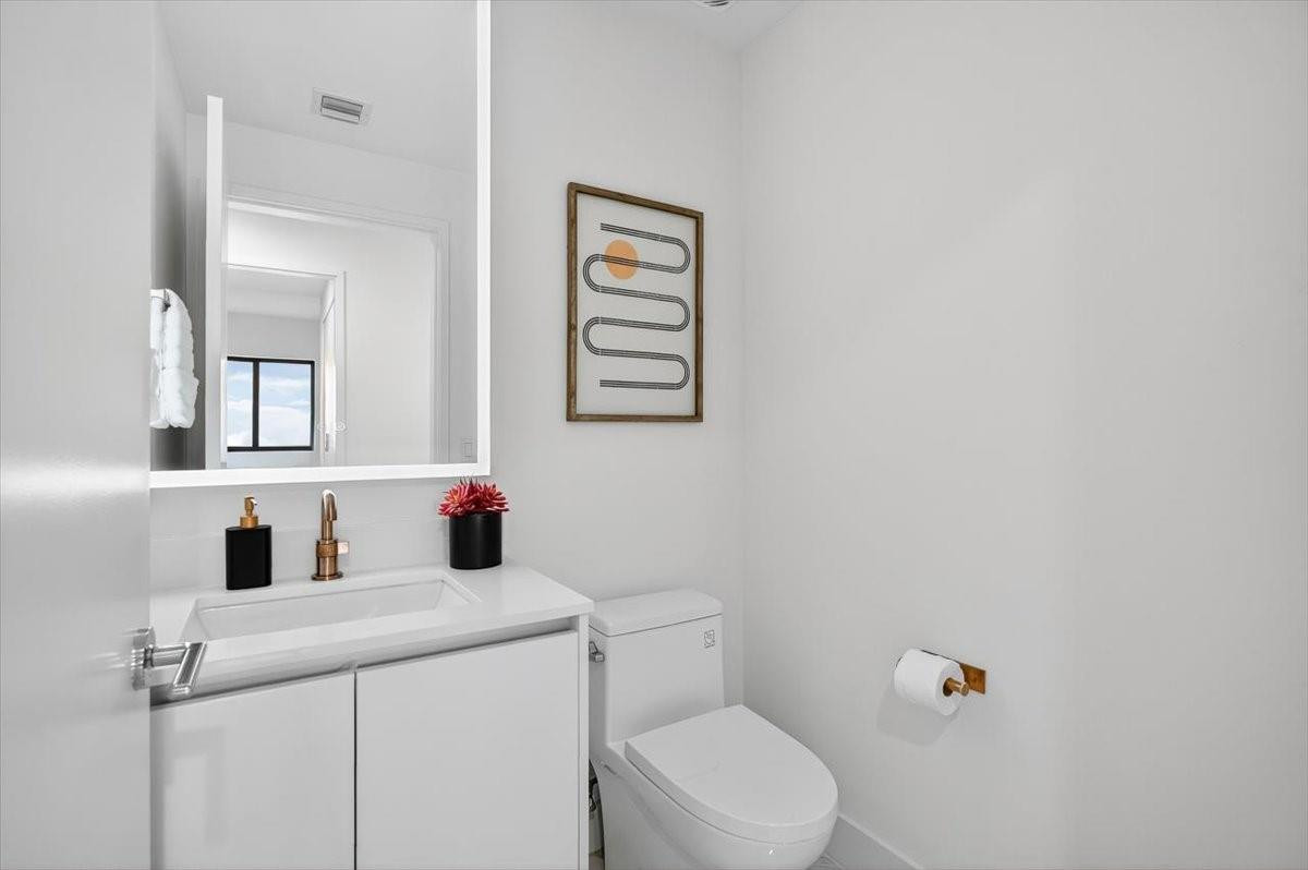 700 Northeast 24th Street, Unit 4802 Miami, FL 33137 - Photo 33 of 53 Photo 33