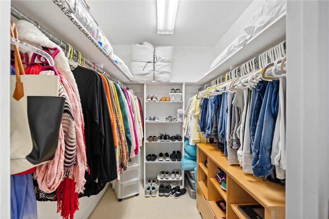 103 Reed Place Anderson, SC 29621 - Photo 11 of 29 Owners Closet