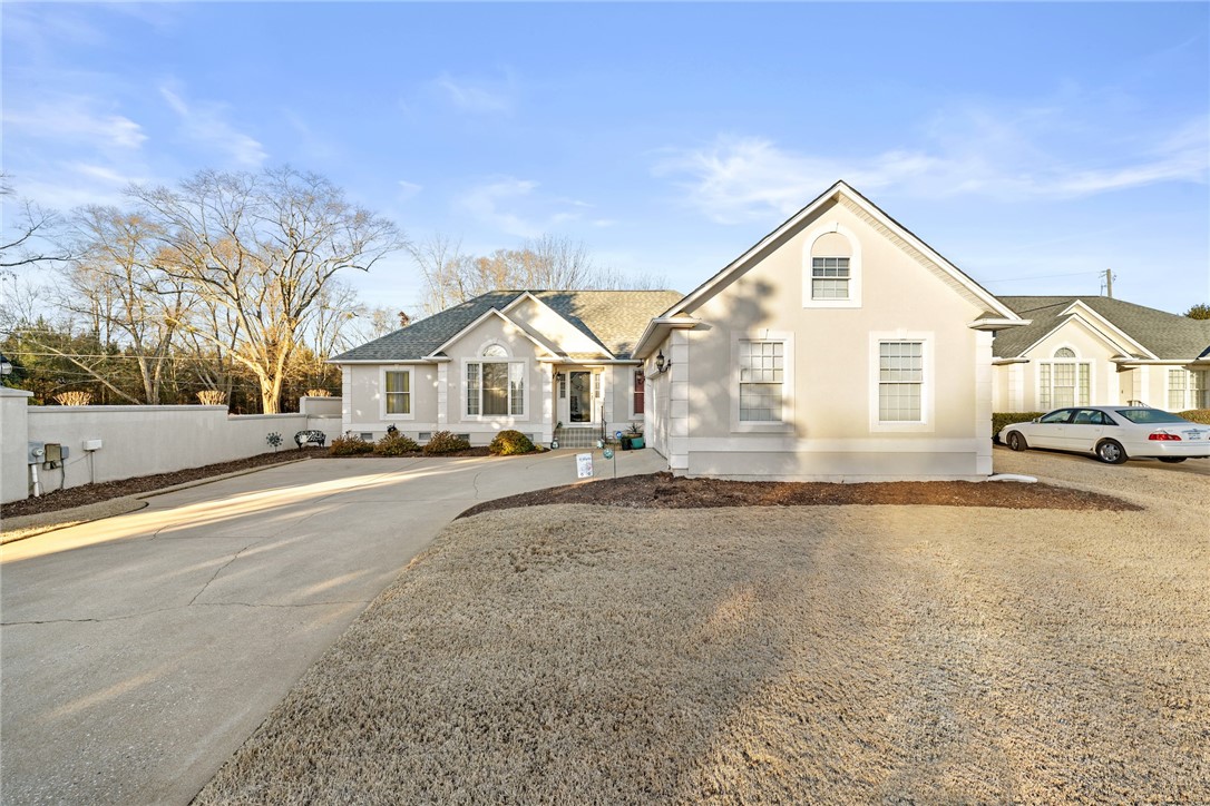 103 Reed Place Anderson, SC 29621 - Photo 2 of 29