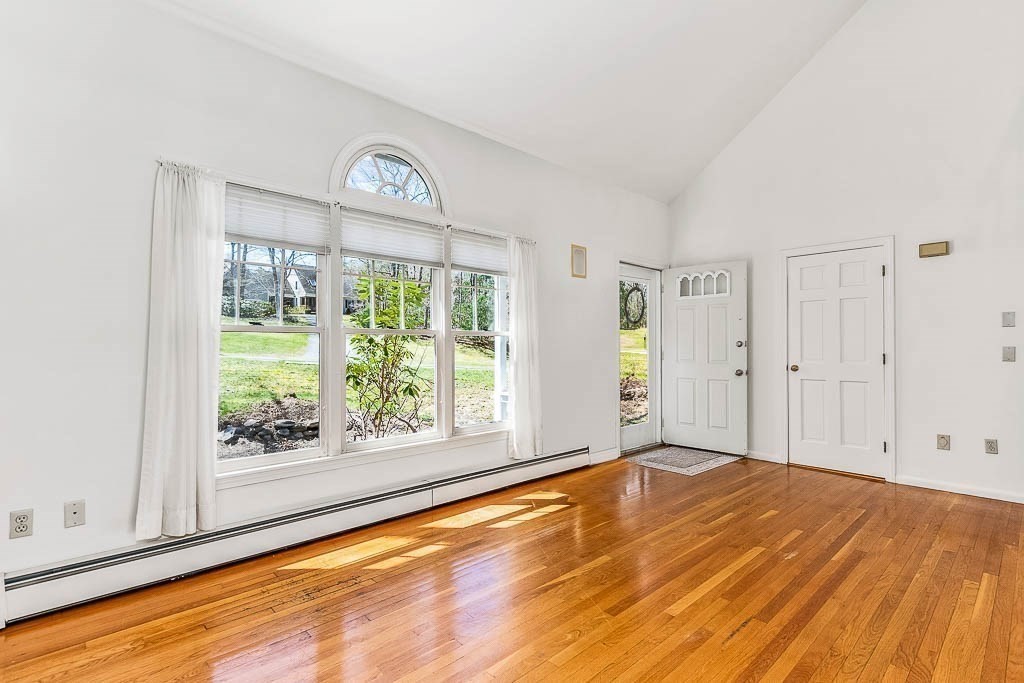 10 Bells Brook Road Lakeville, MA 02347 - Photo 5 of 40 Gallery Image 5